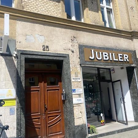 Przytulna Kawalerka 10Min Pieszo Od Dworca/Galerii Apartman Katowice Kültér fotó