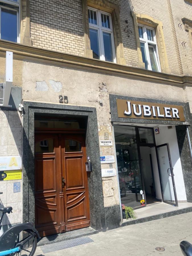 Przytulna Kawalerka 10Min Pieszo Od Dworca/Galerii Apartman Katowice Kültér fotó