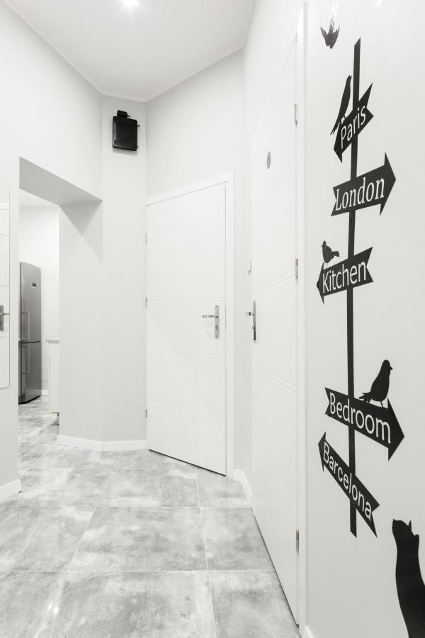 Przytulna Kawalerka 10Min Pieszo Od Dworca/Galerii Apartman Katowice Kültér fotó